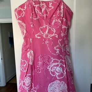 Like New Lily Pulitzer strapless dress fit & flare